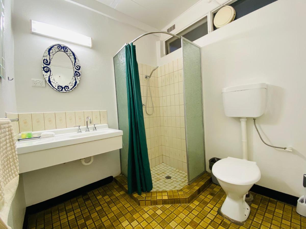 Mid Valley Motel Morwell Eksteriør billede