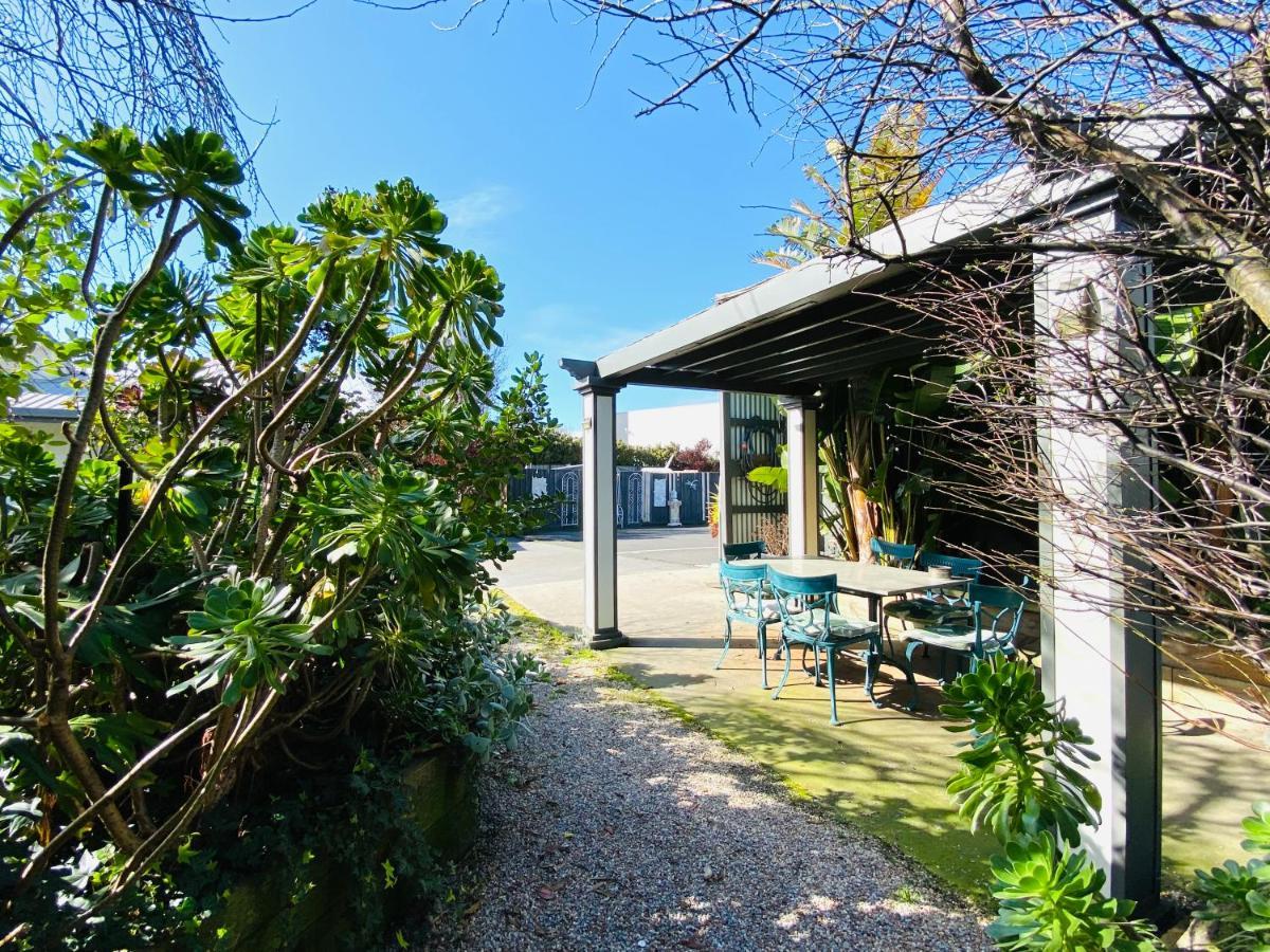 Mid Valley Motel Morwell Eksteriør billede