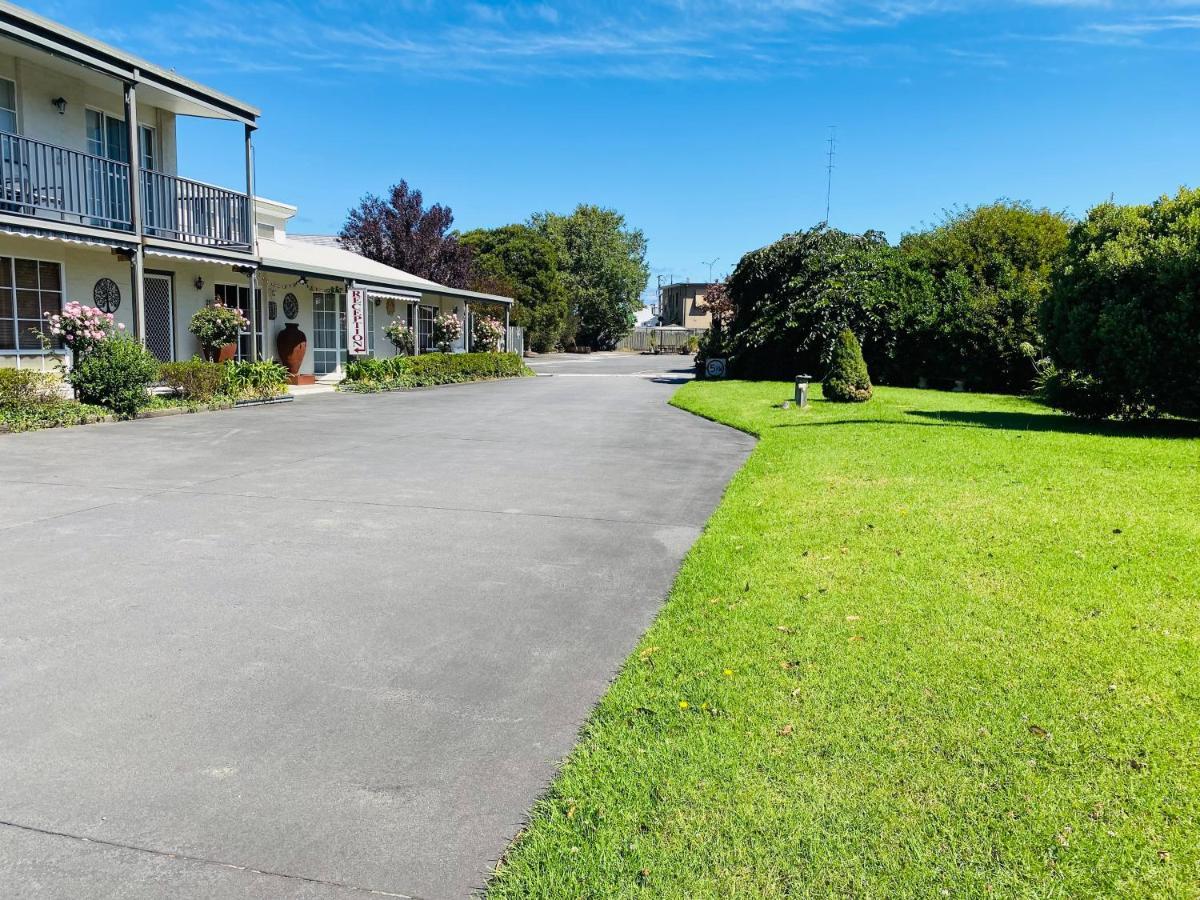 Mid Valley Motel Morwell Eksteriør billede